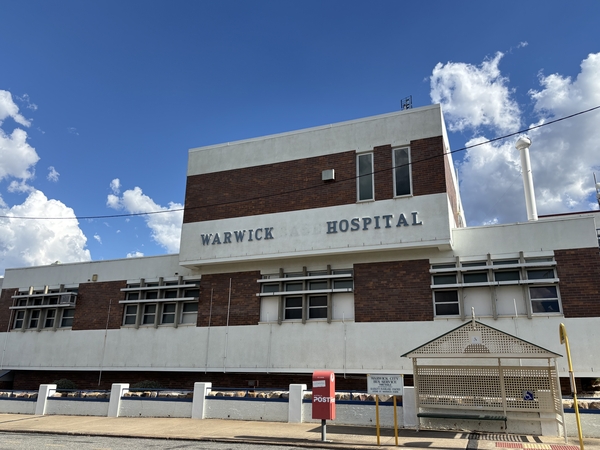 Warwick Hospital